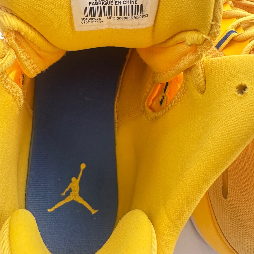 Jordan Super.Fly 2
Color: Varsity Maize/Gamma Blue-Came Royal-White - Picture 11 of 14